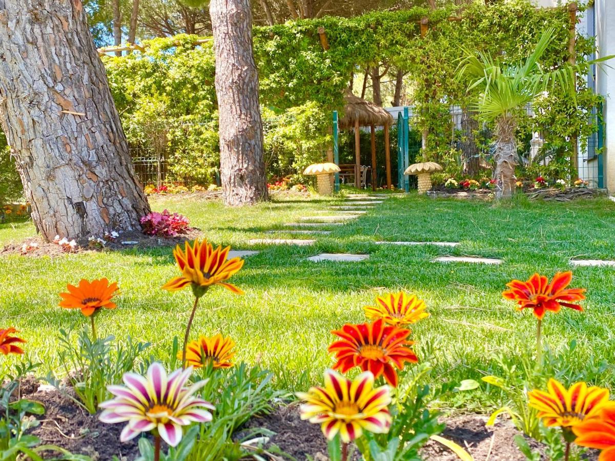 Beach Garden Paradise Durrës Eksteriør bilde